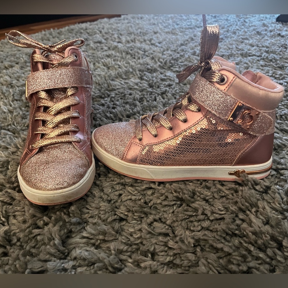 Skechers Rose Gold Hi Top Sneakers Sz 1Y